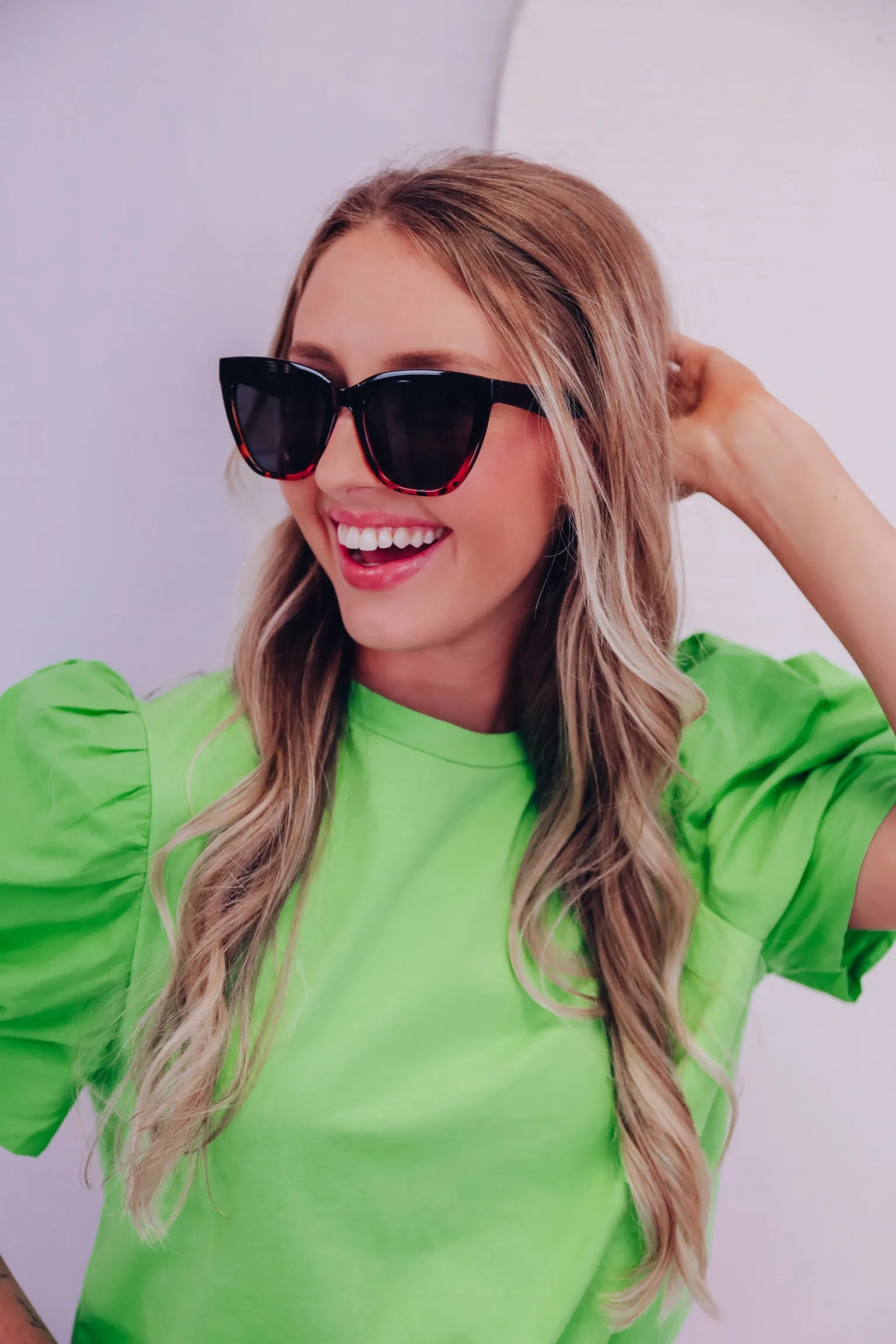 Wide Cat Eye Fashion Sunglasses - Tortoise